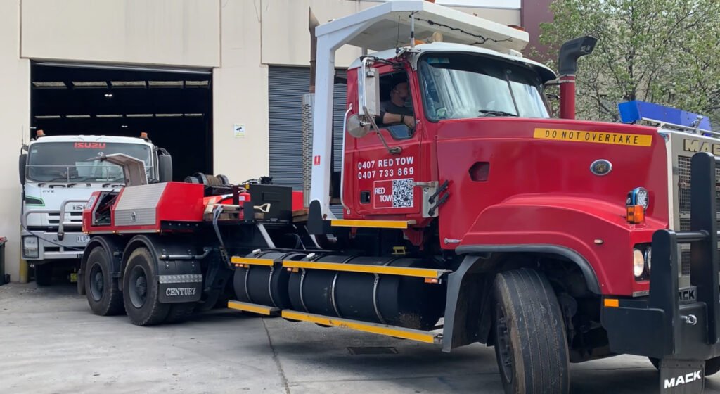 Red Tow’s Mack Titan Gets the Job Done