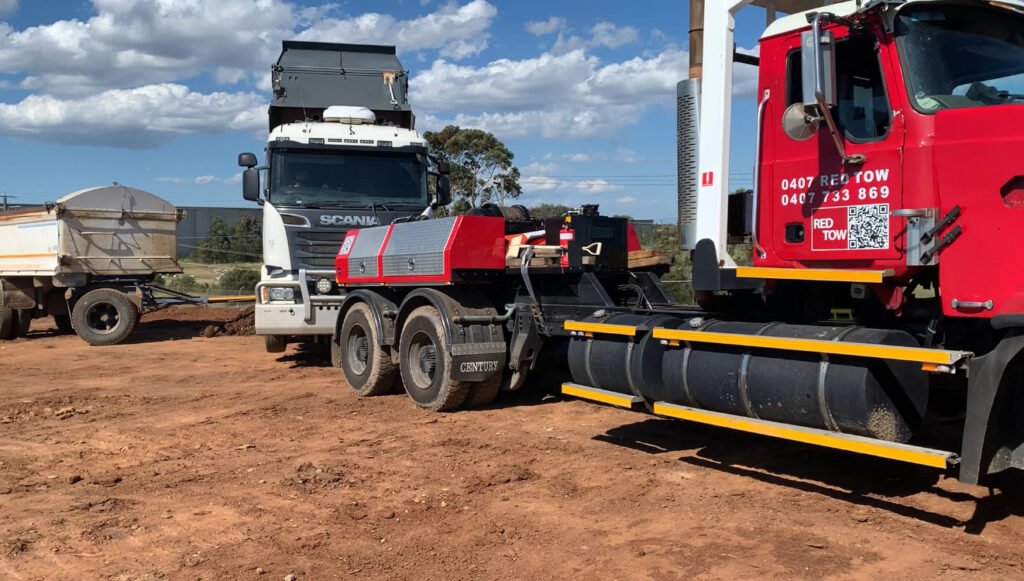Loaded Truck & Trailer Snaps Tailshaft on a Hill