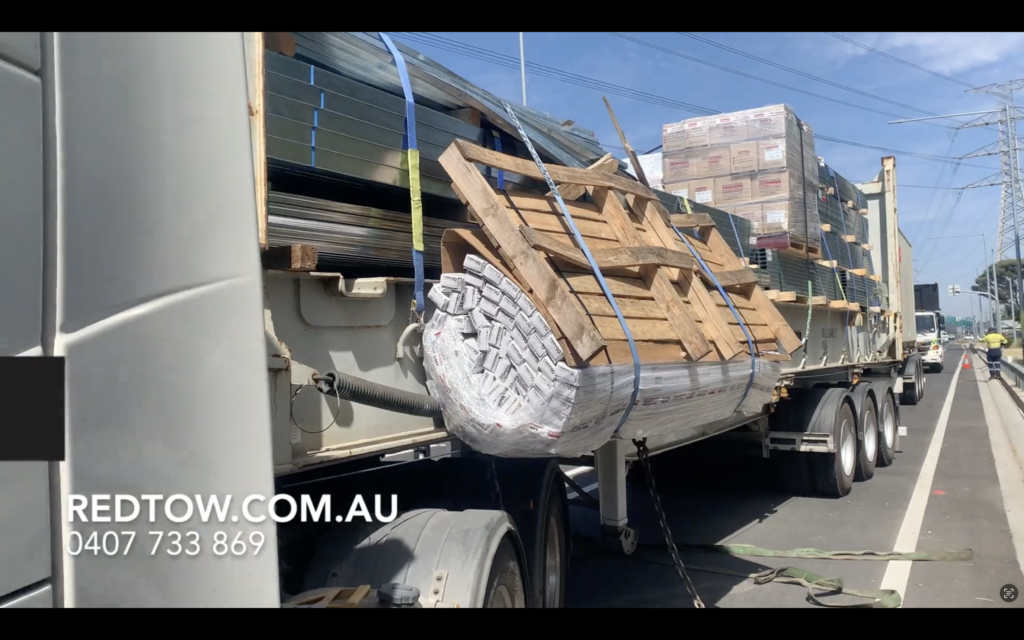 Emergency Crane Recovery on West Gate Freeway
